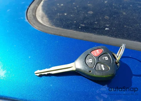 2010 Toyota Corolla S из США, поврежденный, VIN 2T1BU4EE3AC248291